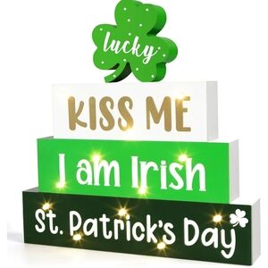 St. Patrick's Day LED Light-Up Sign - Green, White, Gold